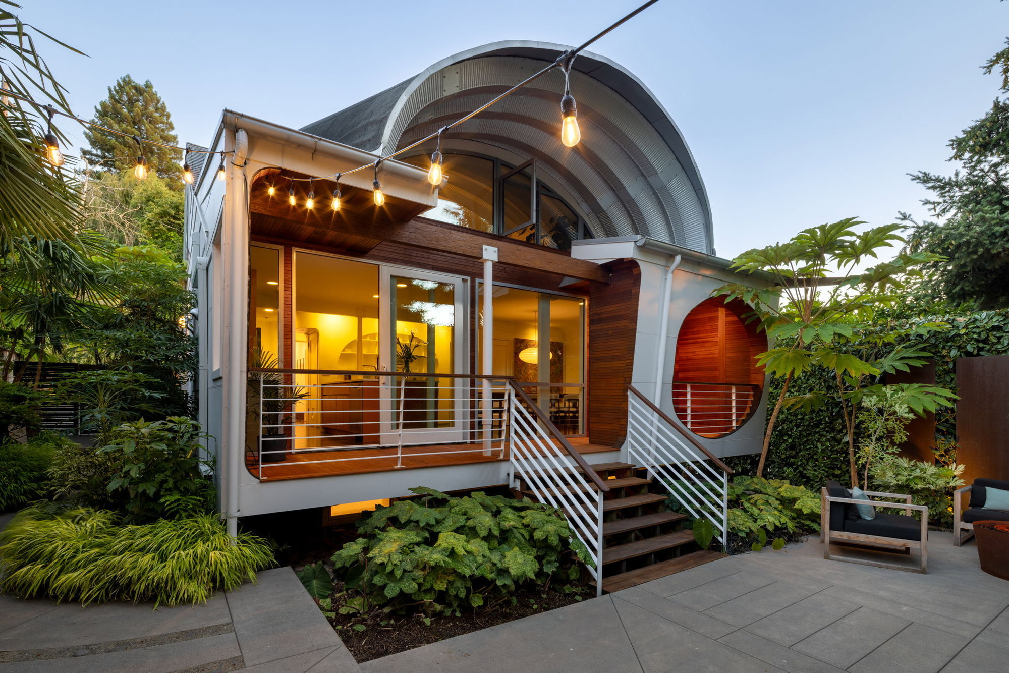 Property Watch: The ‘Eyebrow House’ Makes a Splash on the Market Property Watch: The ‘Eyebrow House’ Makes a Splash on the Market