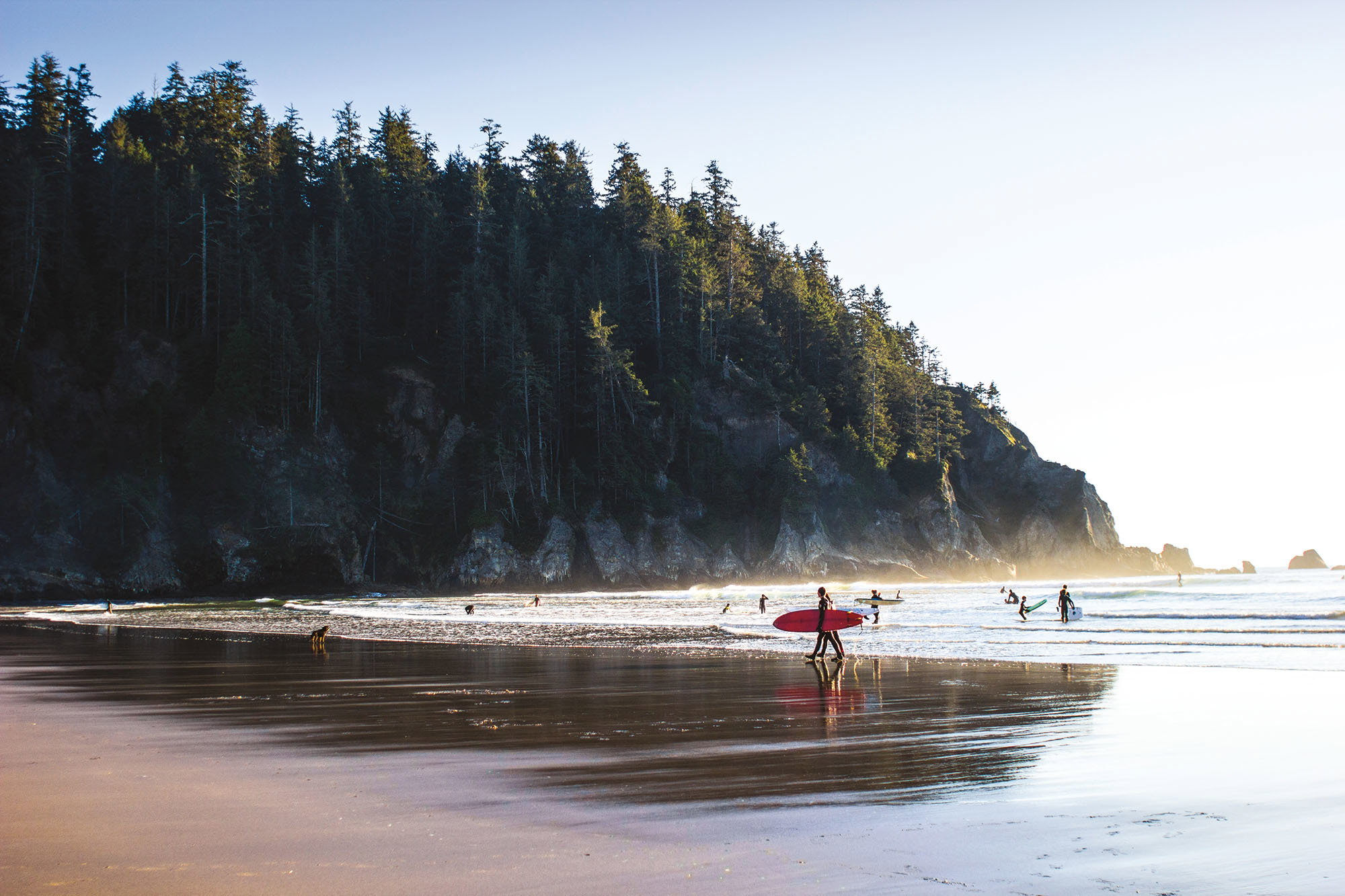 A Beginner’s Guide to Surfing on the Oregon Coast A Beginner’s Guide to Surfing on the Oregon Coast