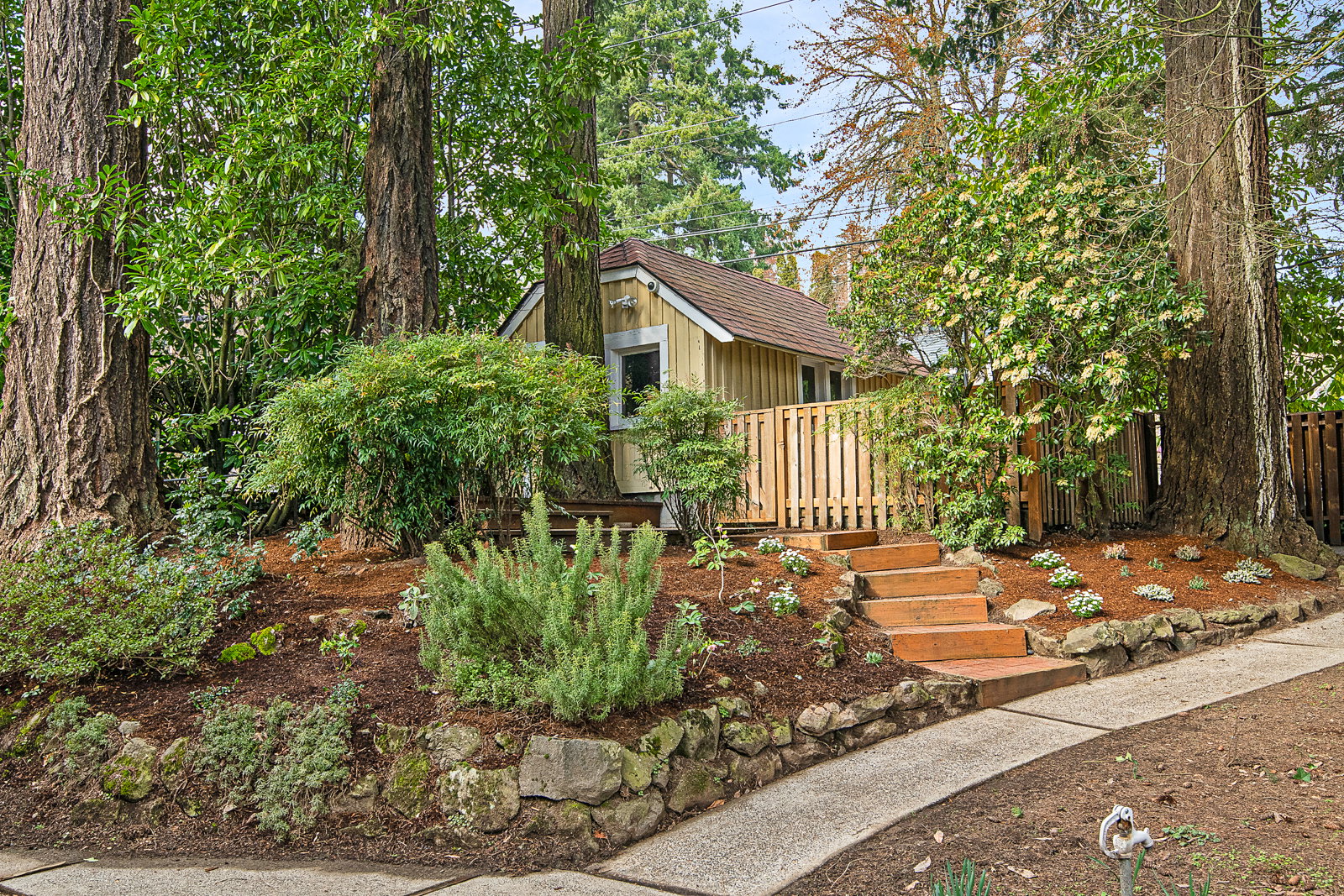 Property Watch: In SW Homestead, Baker Ken Forkish’s Cozy Cottage For Sale Property Watch: In SW Homestead, Baker Ken Forkish’s Cozy Cottage For Sale