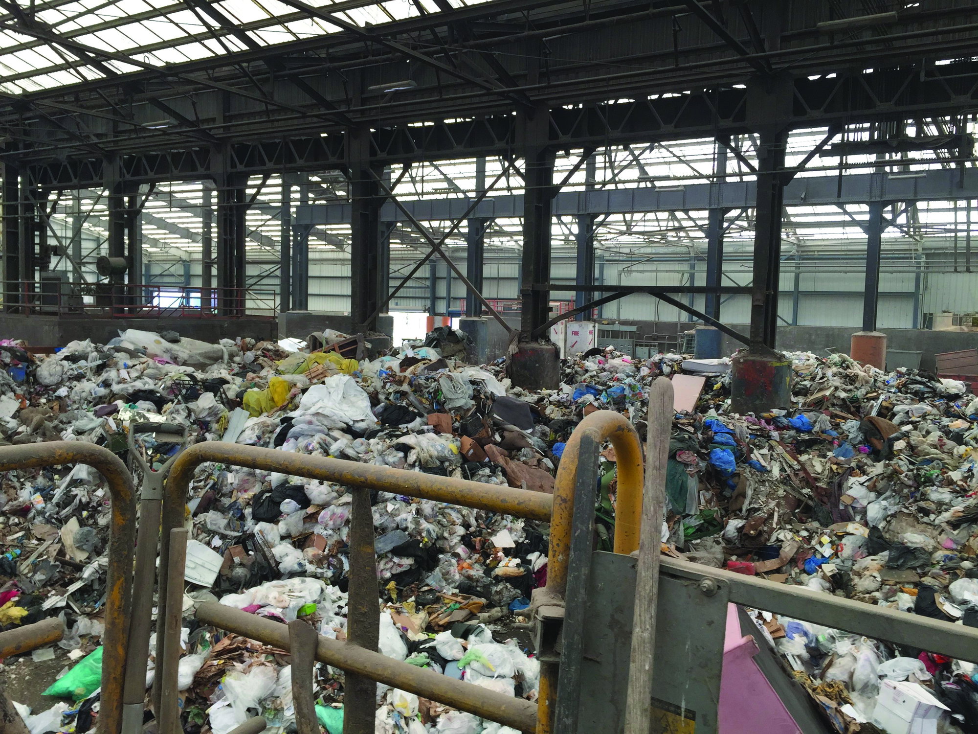 Garbage pit central xgwqaf
