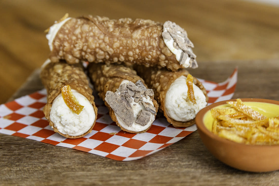 sebastianos cannolis ricotta ejoj3h